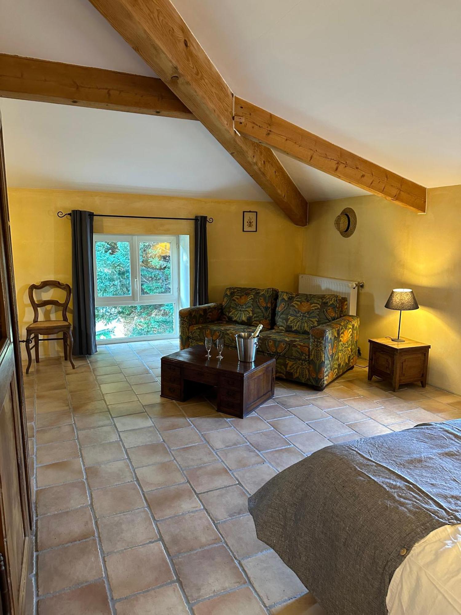 Bed & Breakfast D'hotes - Du Colombeyras Espeluche