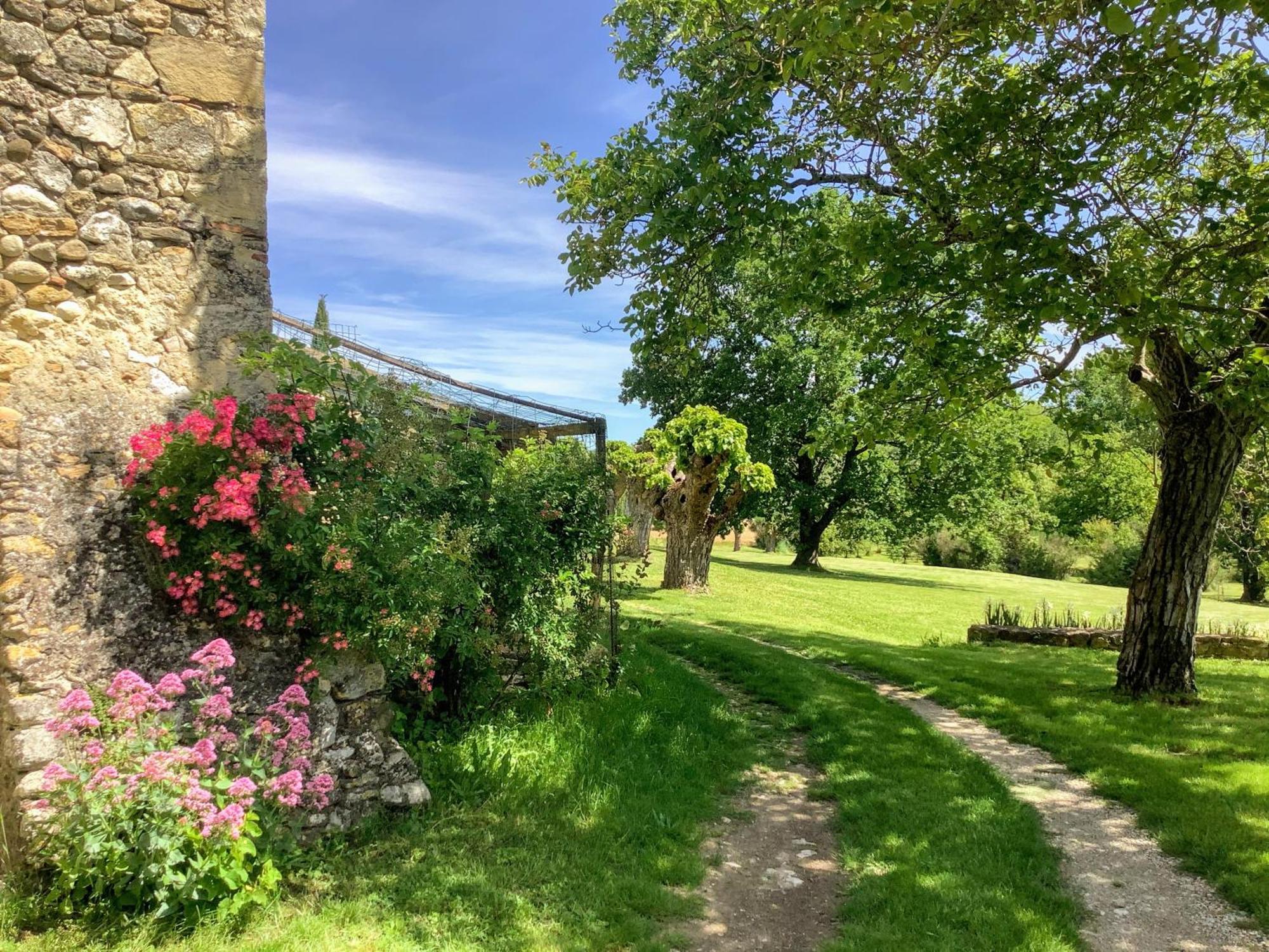 D'hotes - Du Colombeyras Bed & Breakfast